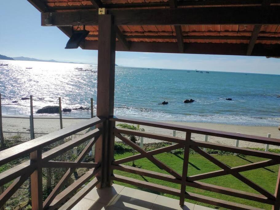 Ferias E Alegrias Em Casa Pe Na Areia! Holiday home